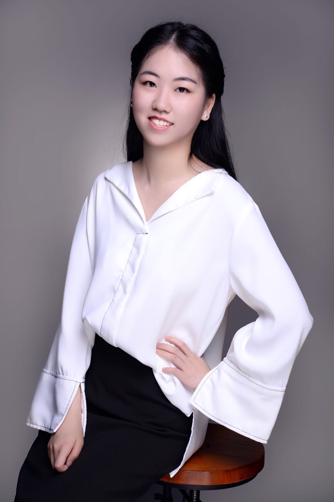 【1月生日會】本月壽星只有美少女，拍圖拍到小編手機內存不夠啦！