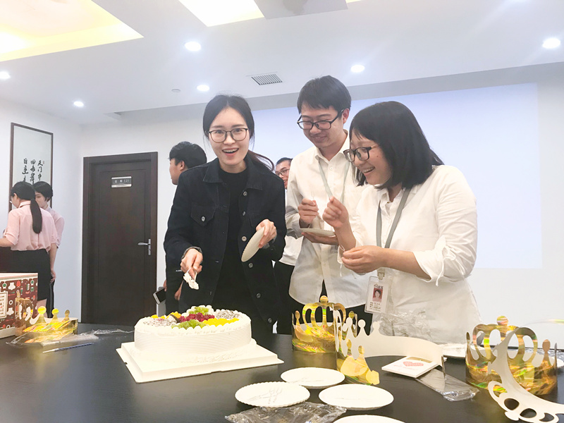 【5月生日會(huì)】這期壽星各個(gè)都可以出C位！