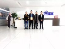 熱烈祝賀李總簽約創綠家四川省成都市縣級代理！